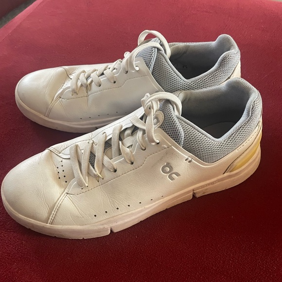 On Cloud The Roger Advantage White on White Sneaker Shoes 9W - Picture 2 of 6